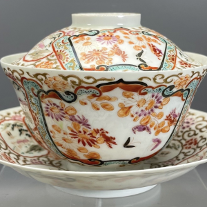 Eierschaal porseleinen kop en schotel Japan 1880-1910