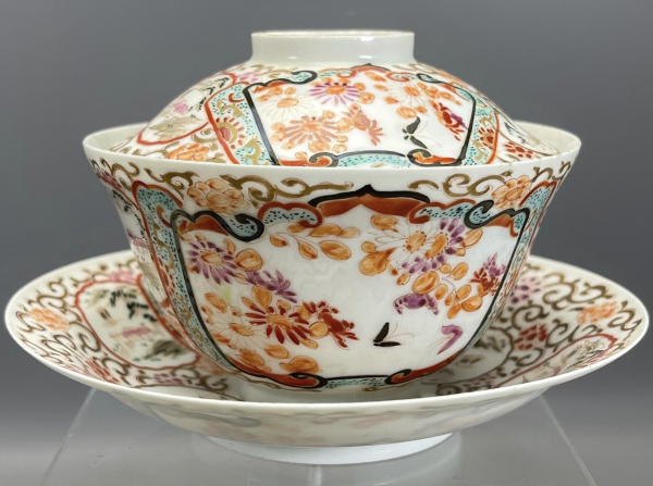 Eierschaal porseleinen kop en schotel Japan 1880-1910